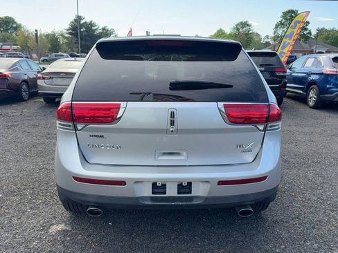 Used 2011 Lincoln MKX AWD w/ 102A Rapid Spec Order Code image 5
