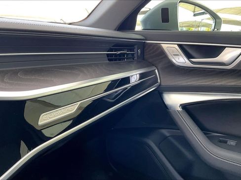 Used 2023 Audi A6 Premium Plus w/ Premium Plus Package image 32