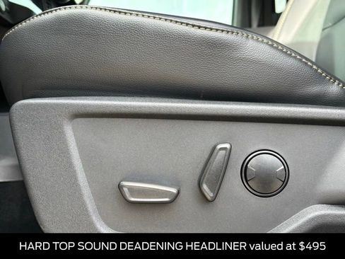 New 2025 Ford Bronco Badlands image 13