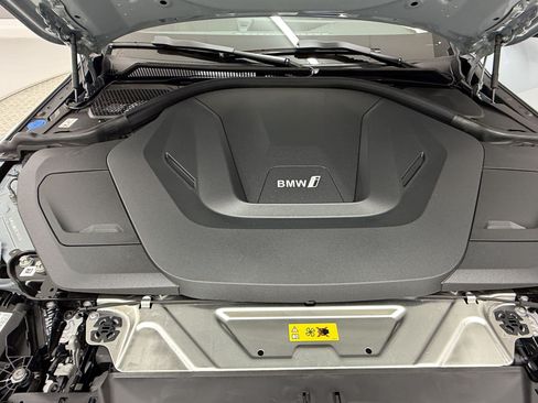 New 2026 BMW i4 eDrive40 w/ M Sport Package RWD image 35