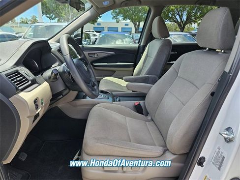 Certified 2021 Honda Pilot EX image 6