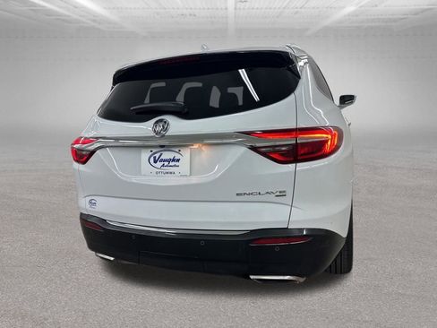 Used 2019 Buick Enclave Essence AWD/4WD image 12
