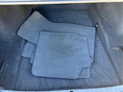 Used 2019 BMW 740i w/ M Sport Package image 49