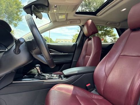 Used 2025 MAZDA CX-30 AWD 2.5 S w/ Preferred Package image 21