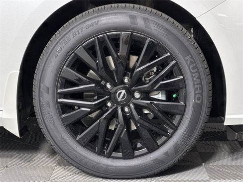 New 2025 Nissan Altima 2.5 SV image 10