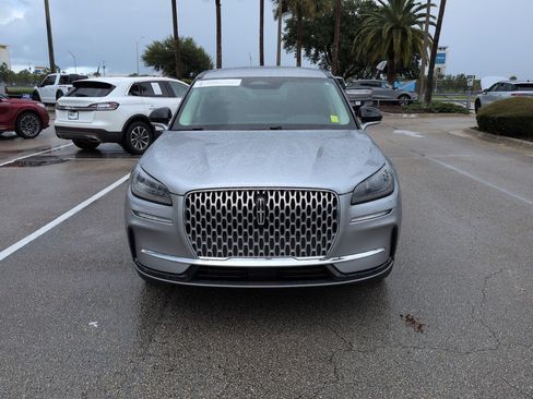 Certified 2024 Lincoln Corsair FWD image 9