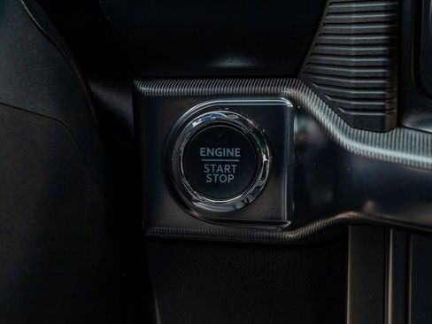 Used 2025 Ford F150 Raptor image 23