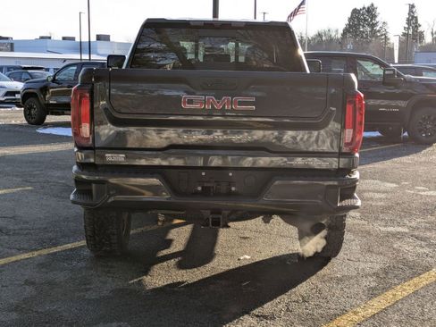 Used 2021 GMC Sierra 2500 Denali image 6