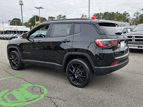 New 2026 Jeep Compass Latitude AWD/4WD image 9
