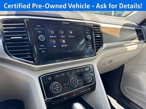 Used 2023 Volkswagen Atlas SE w/ Panoramic Sunroof Package AWD/4WD image 11