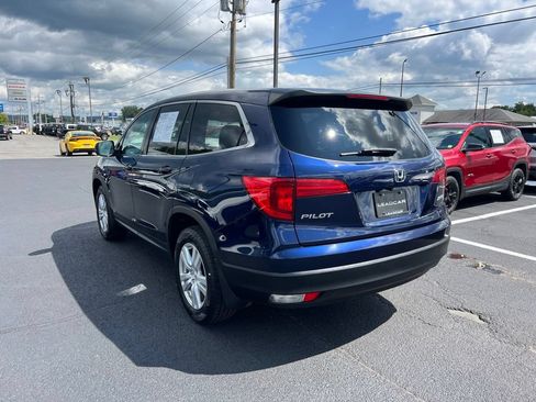 Used 2016 Honda Pilot LX image 3