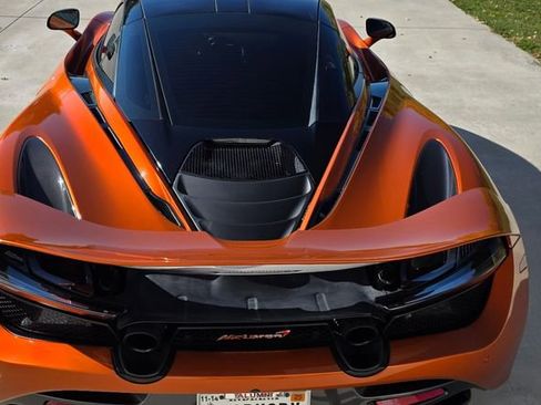 Used 2018 McLaren 720S image 7
