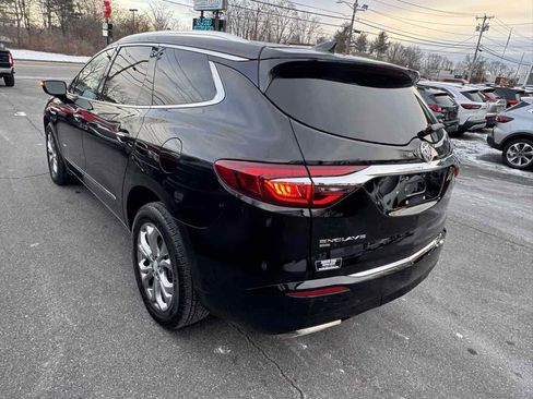 Used 2021 Buick Enclave Avenir image 5