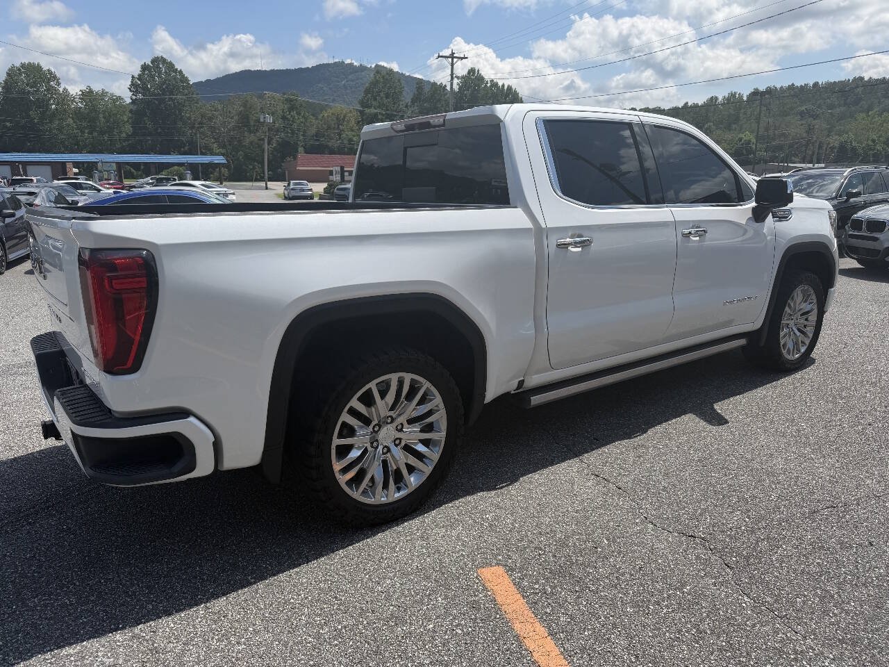 Used 2019 GMC Sierra 1500 Denali w/ Denali Ultimate Package AWD/4WD image 6