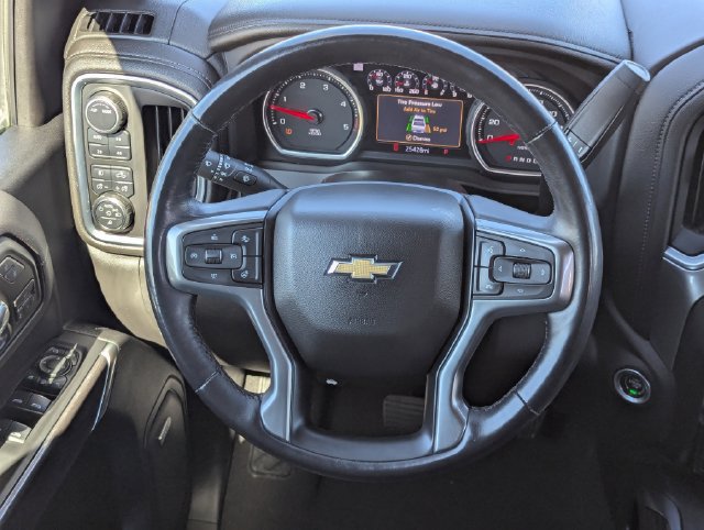 Used 2022 Chevrolet Silverado 2500 LTZ w/ Z71 Chrome Sport Edition AWD/4WD image 18