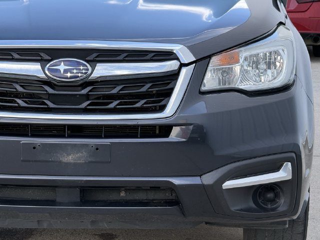 Used 2018 Subaru Forester 2.5i Premium w/ All-Weather Package AWD/4WD image 9