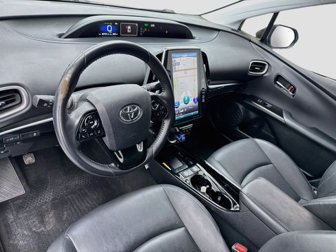 Used 2022 Toyota Prius Prime XLE FWD image 7