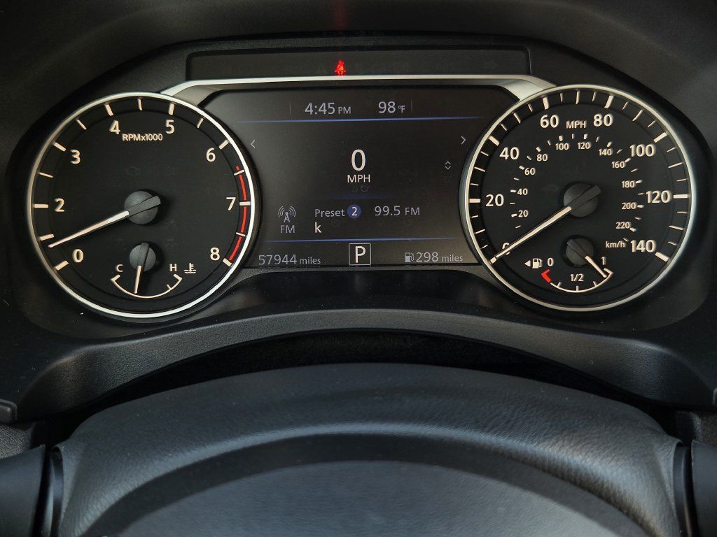 Used 2024 Nissan Altima 2.5 SR FWD image 13