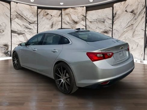 Used 2019 Chevrolet Malibu LS FWD image 5