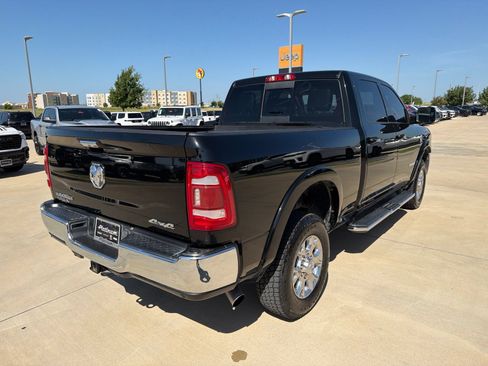 Used 2022 RAM 2500 Laramie AWD/4WD image 5