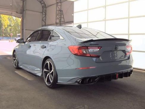 Used 2021 Honda Accord Sport image 4