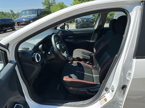 Certified 2025 Nissan Versa SR w/ Trunk Package FWD image 12