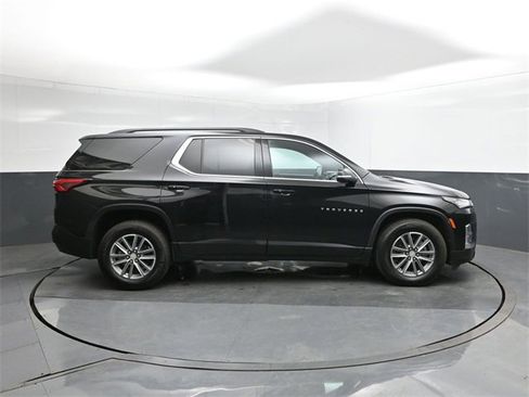 Used 2022 Chevrolet Traverse LT image 26