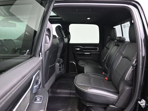 Used 2019 RAM 2500 Laramie AWD/4WD image 11