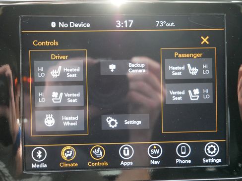 Used 2020 Jeep Grand Cherokee High Altitude AWD/4WD image 28