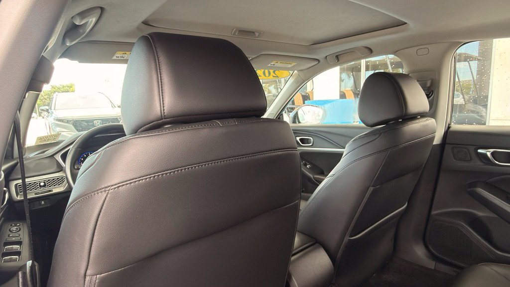 Used 2025 Acura Integra FWD image 9