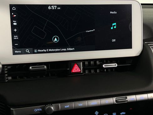 Used 2024 Hyundai Ioniq 5 SE image 17