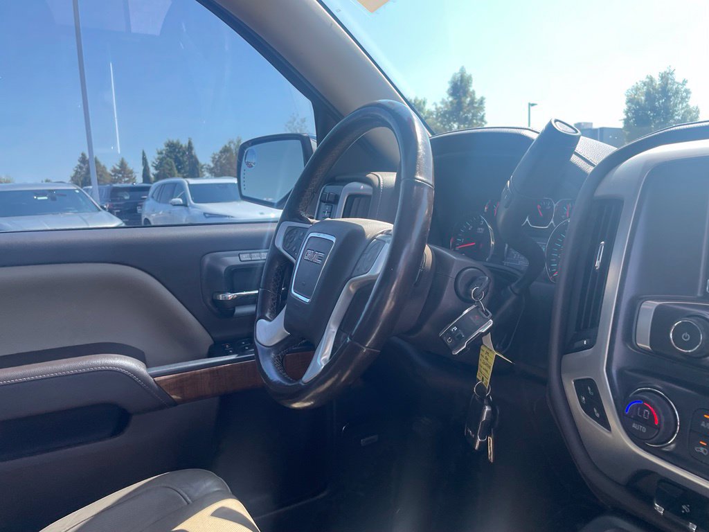 Used 2018 GMC Sierra 1500 SLT AWD/4WD image 30