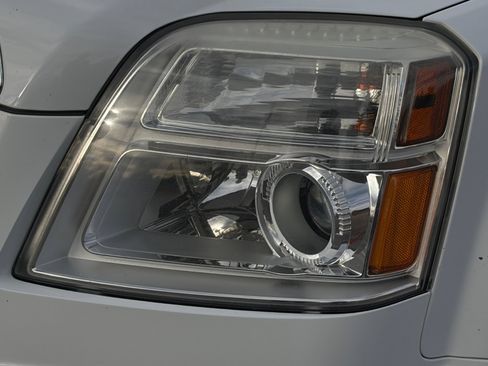 Used 2016 GMC Terrain SLE w/ Driver Alert Package I image 12