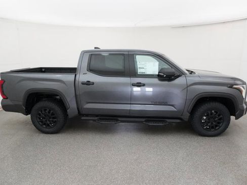 New 2026 Toyota Tundra SR5 AWD/4WD image 14