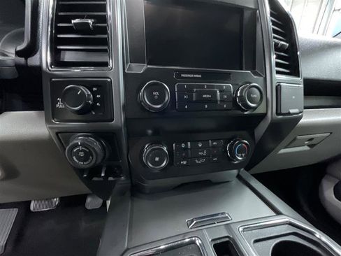 Used 2019 Ford F150 XLT image 14