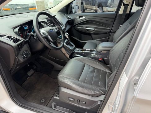 Used 2014 Ford Escape Titanium w/ Equipment Group 401A image 9