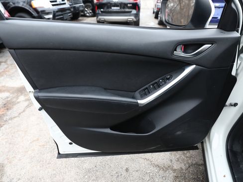 Used 2015 MAZDA CX-5 Touring image 17