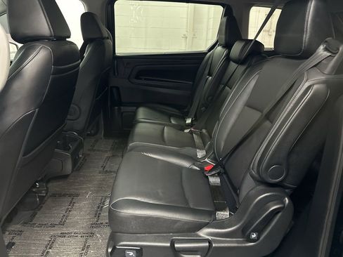 Used 2024 Honda Odyssey Touring image 38