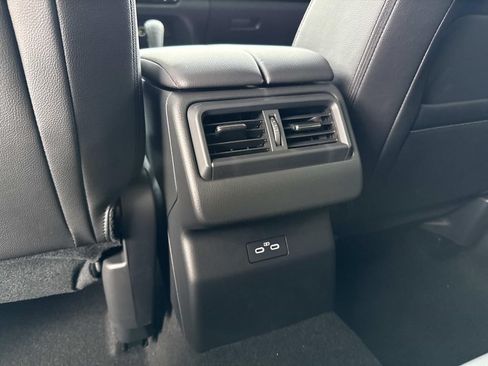 Certified 2026 MAZDA CX-50 Meridian Edition w/ Weather Package AWD/4WD image 23