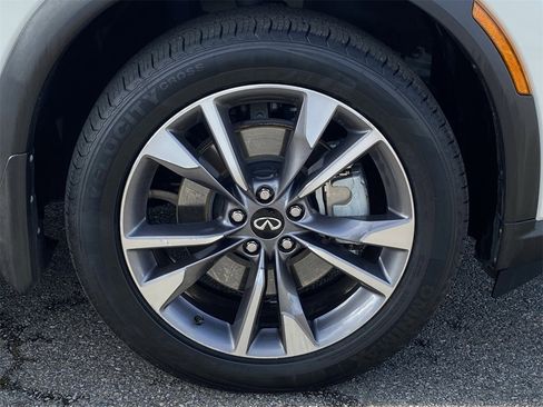 Certified 2022 INFINITI QX60 Luxe w/ Performance Audio Package image 7