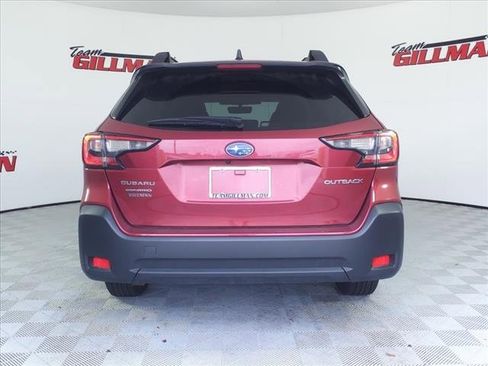 Certified 2025 Subaru Outback Premium image 5