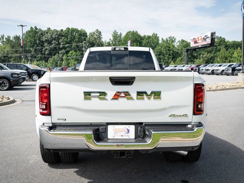 New 2026 RAM 3500 Tradesman AWD/4WD image 8