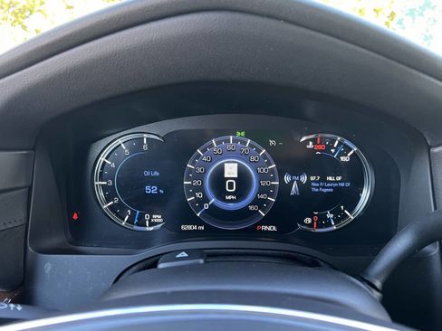 Used 2019 Cadillac Escalade Luxury image 23