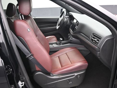 Used 2025 Dodge Durango GT AWD/4WD image 10