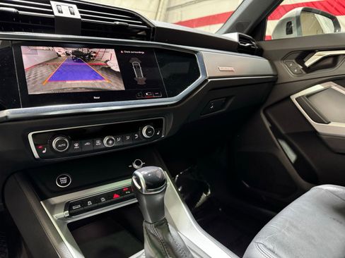 Used 2023 Audi Q3 2.0T Premium image 23