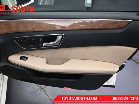 Used 2012 Mercedes-Benz E 350 4MATIC Sedan image 31