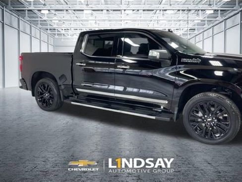 Used 2024 Chevrolet Silverado 1500 High Country w/ Technology Package image 3