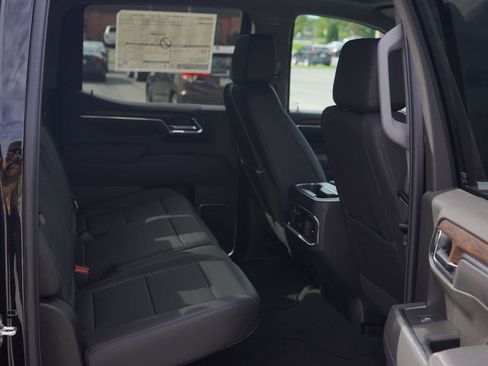 New 2026 GMC Sierra 1500 SLT w/ SLT Premium Package image 27