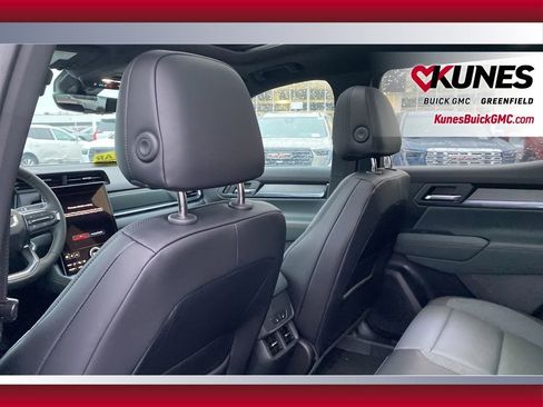 New 2026 GMC Terrain AT4 w/ Convenience Package III AWD/4WD image 30