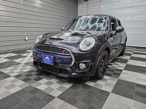 Used 2018 MINI Cooper S FWD image 41